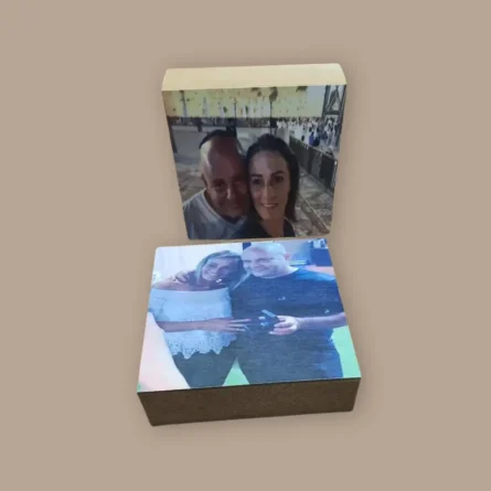 הדפסה על בלוק עץ בעיצוב אישי